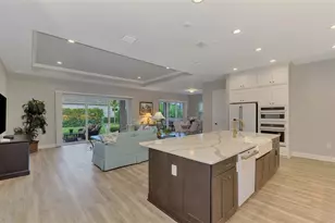 12365 Vieste Ct, Venice, FL 34293 - Photo 15