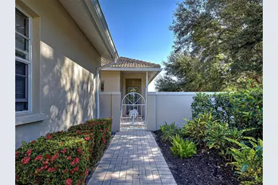 1275 Berkshire Circle, Venice, FL 34292 - Photo 29
