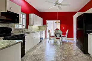1275 Berkshire Cir, Venice, FL 34292 - Photo 7