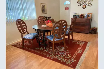 1275 Berkshire Circle, Venice, FL 34292 - Photo 5