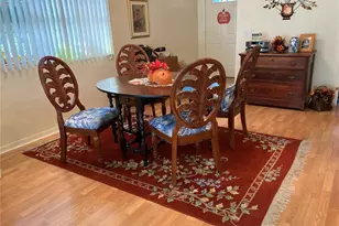 1275 Berkshire Cir, Venice, FL 34292 - Photo 5