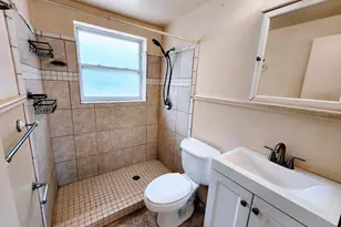 385 Pelican Rd, Venice, FL 34293 - Photo 17