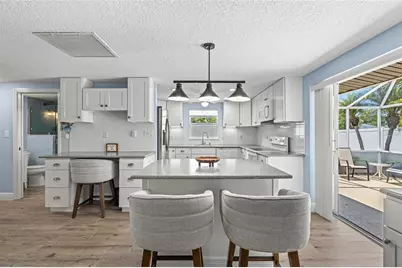 210 Wisteria Road, Venice, FL 34293 - Photo 3