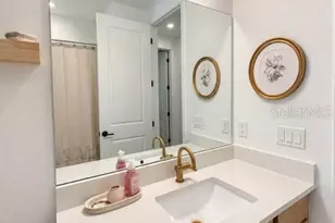 8532 Golden Dawn Ct, Sarasota, FL 34241 - Photo 19