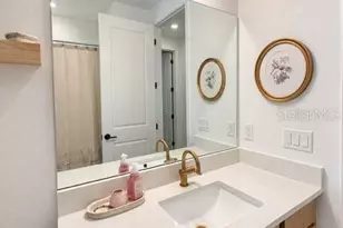 8532 Golden Dawn Ct, Sarasota, FL 34241 - Photo 19