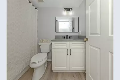 210 Silver Lake Drive #102, Venice, FL 34292 - Photo 23