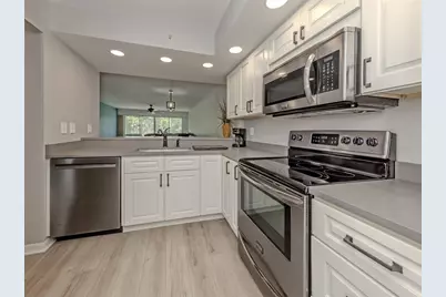 210 Silver Lake Drive #102, Venice, FL 34292 - Photo 17