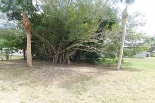 612 Shamrock Blvd, Venice, FL 34293 - Photo 17
