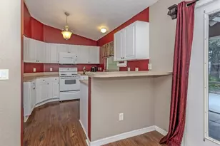 2136 Penguin Ln, North Port, FL 34286 - Photo 11