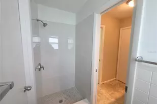352 Pine Tree Rd, Venice, FL 34293 - Photo 15