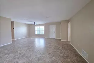 352 Pine Tree Rd, Venice, FL 34293 - Photo 7