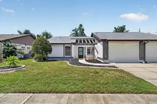 631 Foxwood Blvd, Englewood, FL 34223 - Photo 5