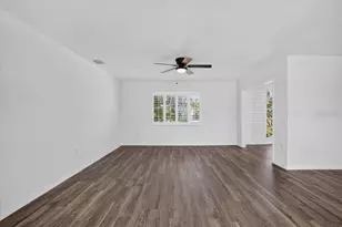 631 Foxwood Blvd, Englewood, FL 34223 - Photo 15