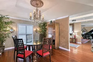 1109 Delacroix Cir, Nokomis, FL 34275 - Photo 11