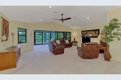 1934 Cove Pointe Drive, Venice, FL 34293 - Photo 15