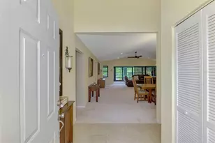 1934 Cove Pointe Dr, Venice, FL 34293 - Photo 7