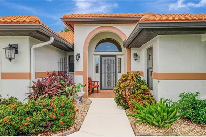 1934 Cove Pointe Drive, Venice, FL 34293 - Photo 5