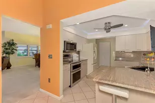 1934 Cove Pointe Dr, Venice, FL 34293 - Photo 25
