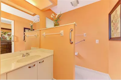 1934 Cove Pointe Drive, Venice, FL 34293 - Photo 37