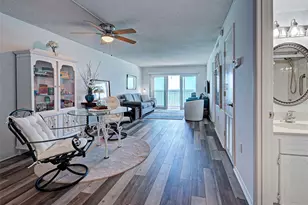 633 Alhambra Rd, Venice, FL 34285 - Photo 7