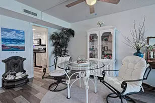 633 Alhambra Rd, Venice, FL 34285 - Photo 9
