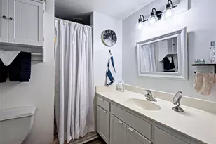 633 Alhambra Rd, Venice, FL 34285 - Photo 31