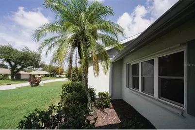 105 Woodingham Drive, Venice, FL 34292 - Photo 3