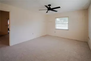 105 Woodingham Dr, Venice, FL 34292 - Photo 9