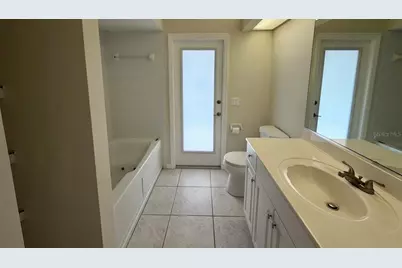 229 Venice Palms Boulevard, Venice, FL 34292 - Photo 9