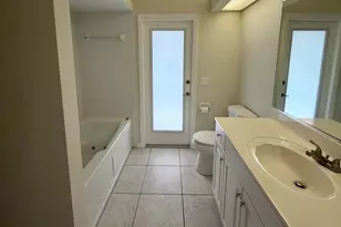 229 Venice Palms Blvd, Venice, FL 34292 - Photo 9