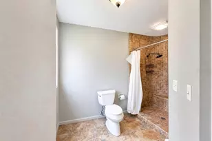 356 Peppertree Rd, Venice, FL 34293 - Photo 41