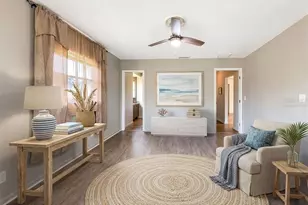 356 Peppertree Rd, Venice, FL 34293 - Photo 9