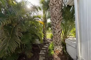 857 S Green Cir, Venice, FL 34285 - Photo 21