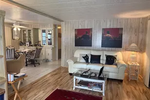 5640 Forsythia Rd, Venice, FL 34293 - Photo 3