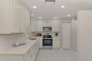 166 Chatham St NW, Port Charlotte, FL 33952 - Photo 13
