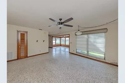 730 S Venice Boulevard, Venice, FL 34293 - Photo 9