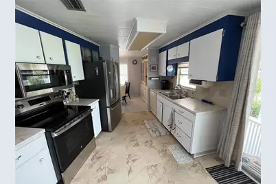 900 Jolanda Circle, Venice, FL 34285 - Photo 17