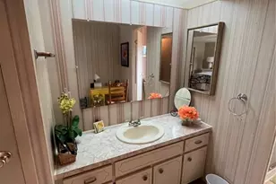 900 Jolanda Cir, Venice, FL 34285 - Photo 41