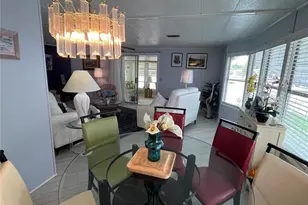 900 Jolanda Cir, Venice, FL 34285 - Photo 21