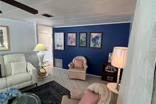 900 Jolanda Cir, Venice, FL 34285 - Photo 23