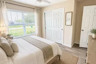 10193 Burlington Ave, Englewood, FL 34224 - Photo 5