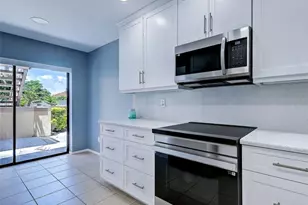 2004 Longpointe Cir, Venice, FL 34293 - Photo 19