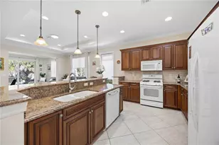 225 Mestre Pl, North Venice, FL 34275 - Photo 5