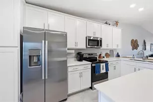 17505 Opal Sand Ct, Venice, FL 34293 - Photo 11