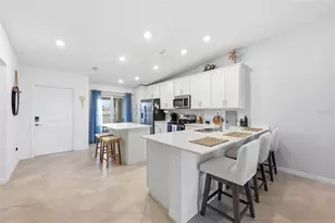 17505 Opal Sand Ct, Venice, FL 34293 - Photo 7