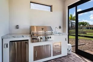 5365 Salcano St, Sarasota, FL 34238 - Photo 15