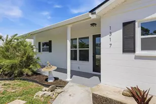 1317 Ringtail Rd, Venice, FL 34293 - Photo 5
