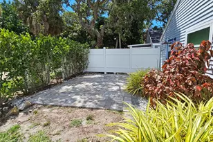 5042 Linda St, Venice, FL 34293 - Photo 17