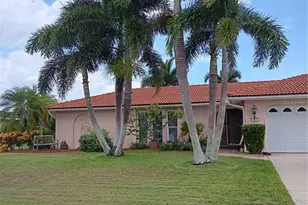 980 N Gondola Dr, Venice, FL 34293 - Photo 1