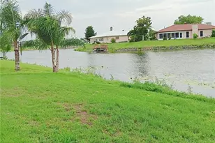 980 N Gondola Dr, Venice, FL 34293 - Photo 19